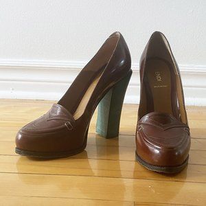 a pair of high-heeled brown Fendi Escarpin